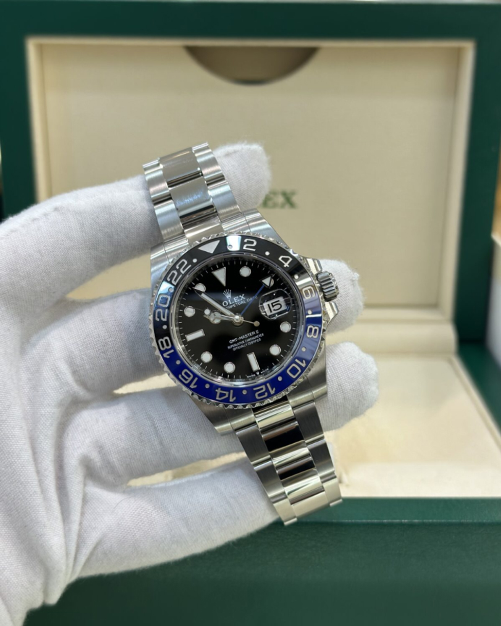 Buy a used luxury watch online with Watch Tower